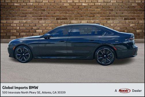2024 BMW 740 i