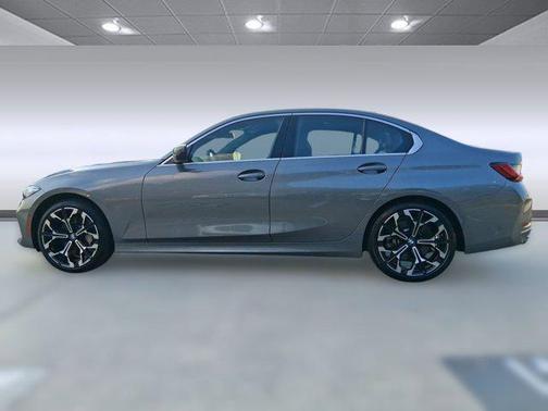 2025 BMW 330 i
