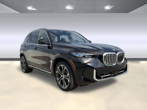 Black Sapphire Metallic 2026 BMW X5 xDrive40i