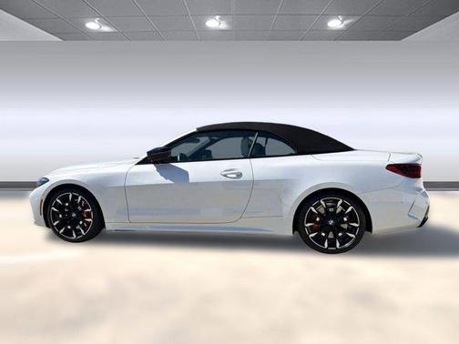 2025 BMW M440 i