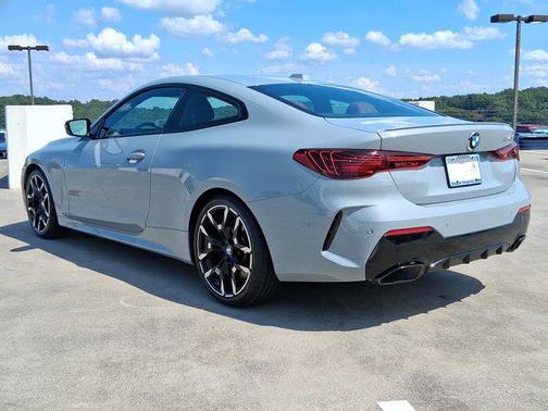 2025 BMW M440 i