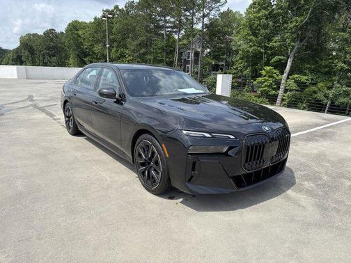 2025 BMW i7 xDrive60