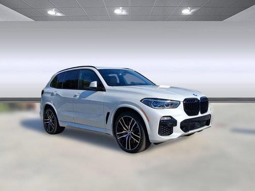 2021 BMW X5 M50i