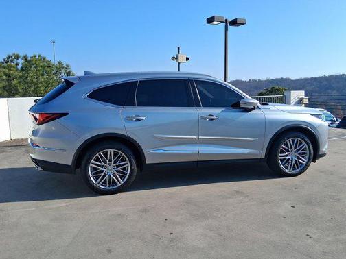 2022 Acura MDX Advance Package