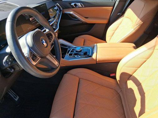 2024 BMW X6 xDrive40i