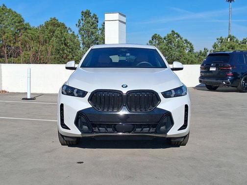 2024 BMW X6 xDrive40i