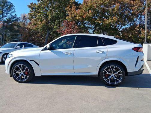 2024 BMW X6 xDrive40i