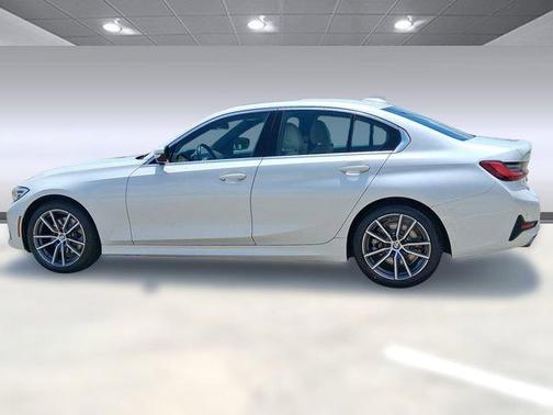 2022 BMW 330 330i