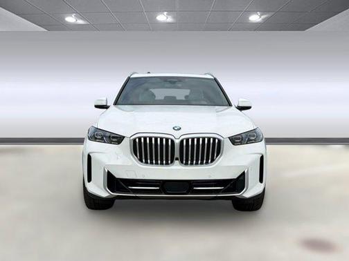 Alpine White 2026 BMW X5 xDrive40i