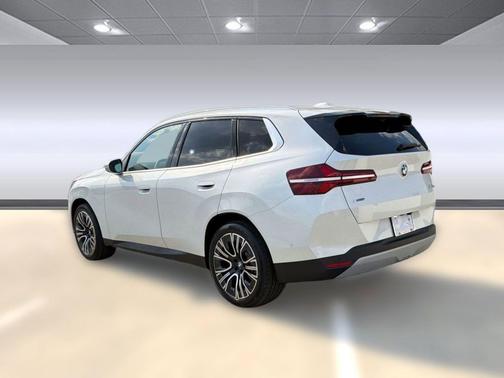 Mineral White Metallic 2026 BMW X3 30 xDrive