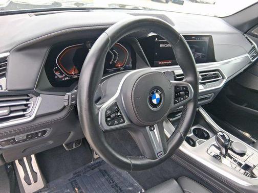 2020 BMW X5 M50i
