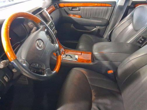 2004 Lexus LS 430 Base