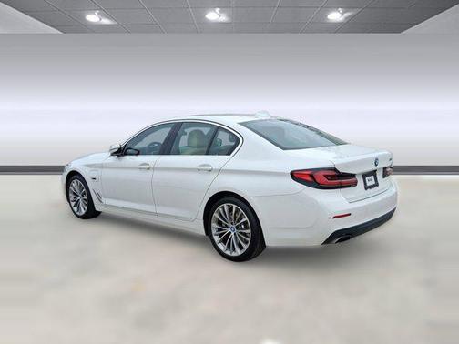 2023 BMW 530e Base