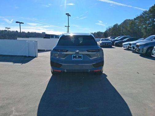 2022 BMW iX xDrive50