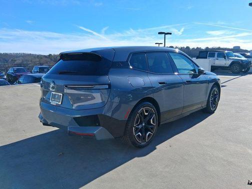 2022 BMW iX xDrive50