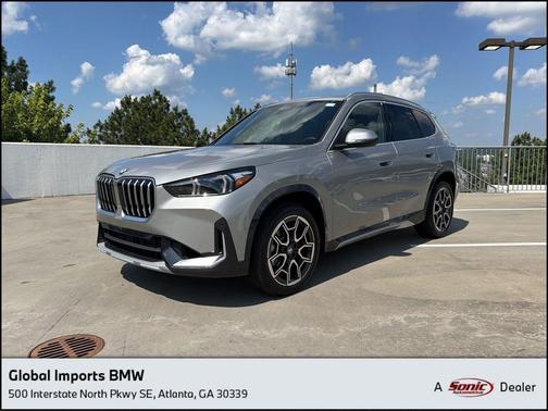 Space Silver Metallic 2026 BMW X1 xDrive28i