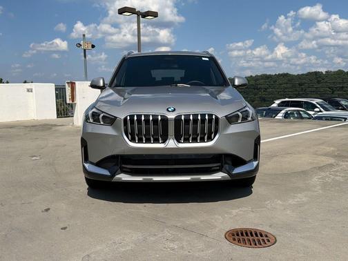 Space Silver Metallic 2026 BMW X1 xDrive28i