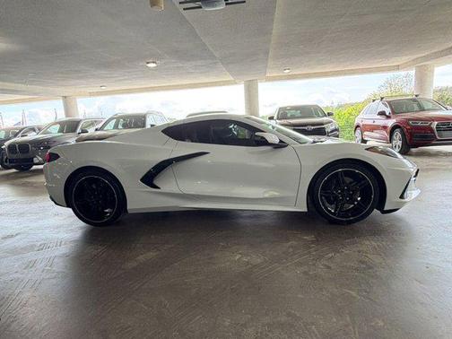 2024 Chevrolet Corvette Stingray w/3LT