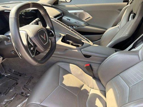 Arctic White 2024 Chevrolet Corvette Stingray w/3LT