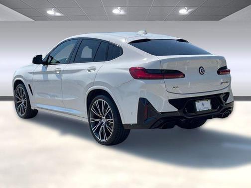 2023 BMW X4 M40i
