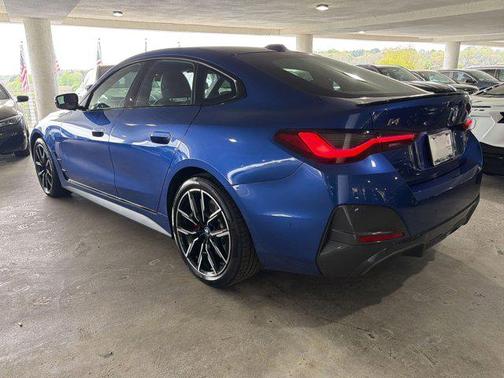 Portimao Blue Metallic 2023 BMW i4 Gran Coupe eDrive40