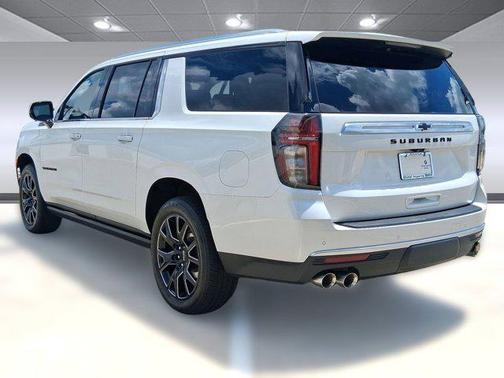 2024 Chevrolet Suburban 4WD High Country
