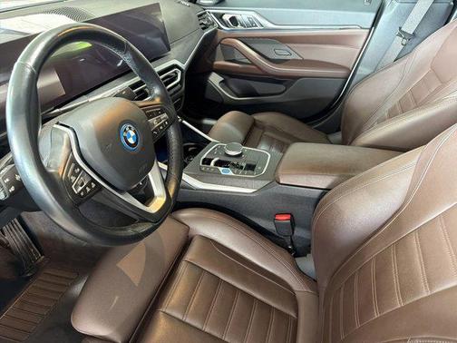 Mineral White Metallic 2023 BMW i4 Gran Coupe eDrive35