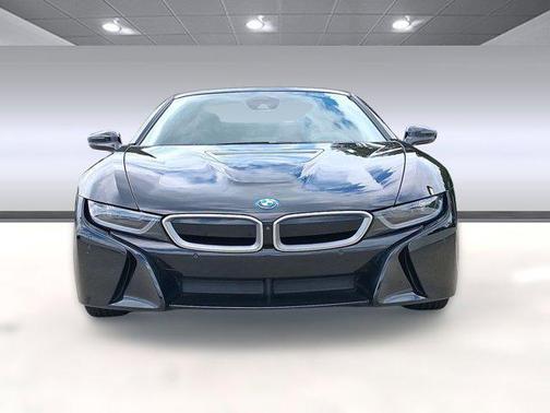 2019 BMW i8 Roadster