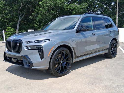 2026 BMW X7 M60i
