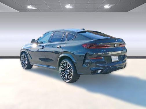 2026 BMW X6 xDrive40i