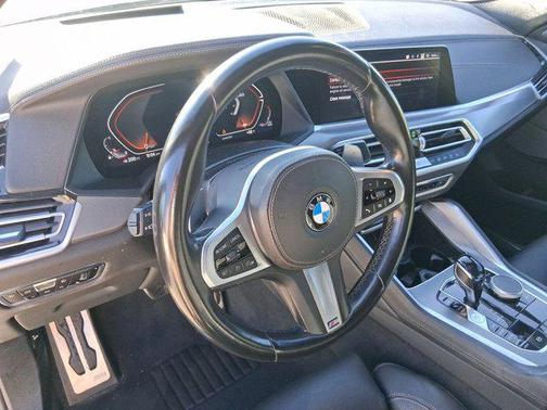 2021 BMW X6 xDrive40i