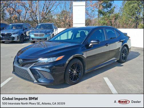 2020 Toyota Camry SE