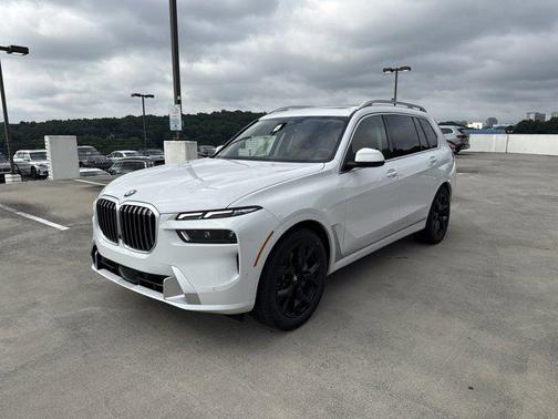 2026 BMW X7 xDrive40i
