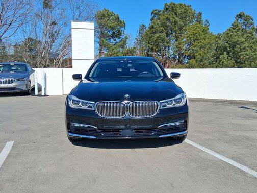 2017 BMW 750 i xDrive