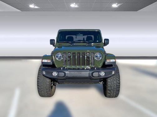 2022 Jeep Gladiator Sport S