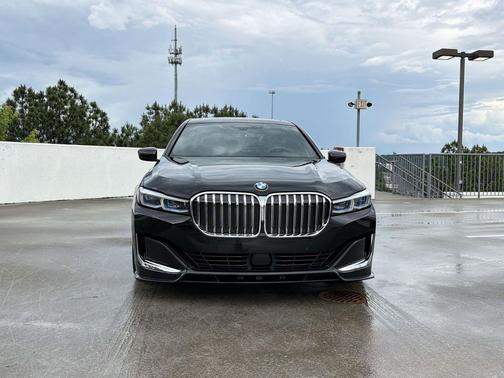 Black Sapphire Metallic 2020 BMW ALPINA B7 xDrive