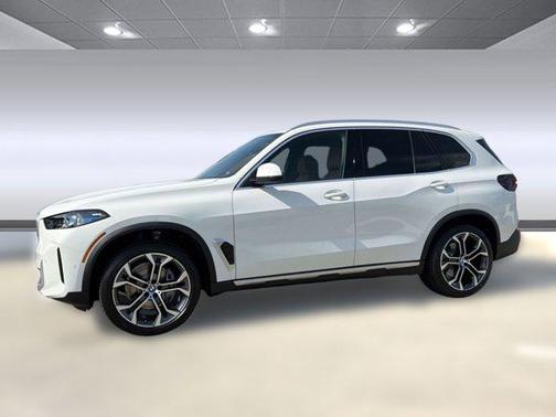 Alpine White 2026 BMW X5 sDrive40i