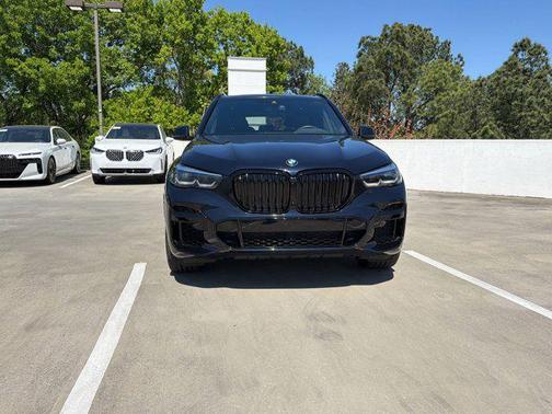 Carbon Black Metallic 2023 BMW X5 xDrive40i