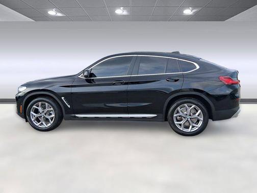 2023 BMW X4 xDrive30i