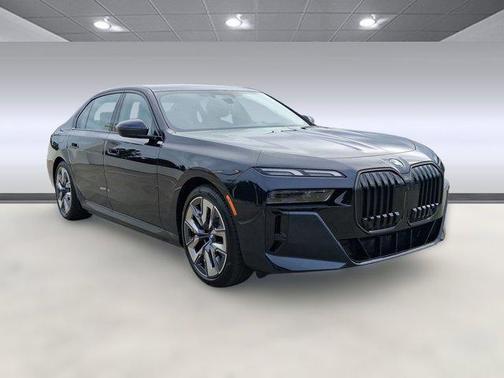 2025 BMW i7 xDrive60