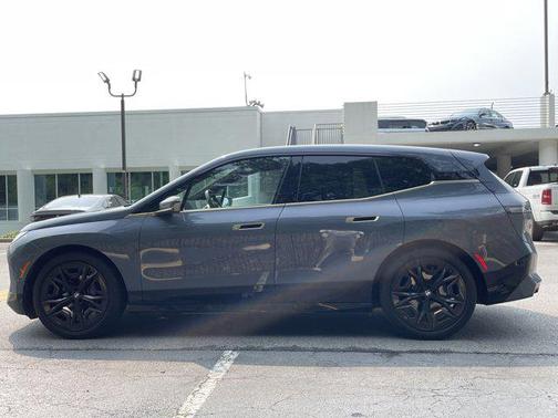 2023 BMW iX M60
