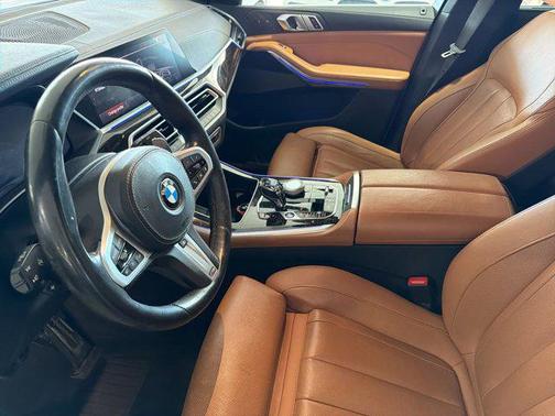 Mineral White Metallic 2021 BMW X5 xDrive40i