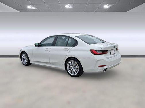 2023 BMW 330 330i