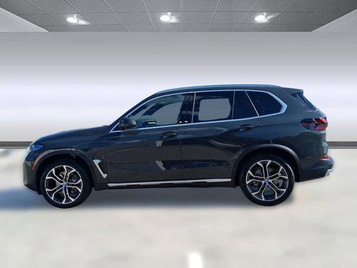 Dravit Grey Metallic 2026 BMW X5 sDrive40i