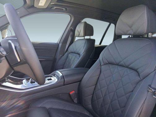 Dravit Grey Metallic 2026 BMW X5 sDrive40i