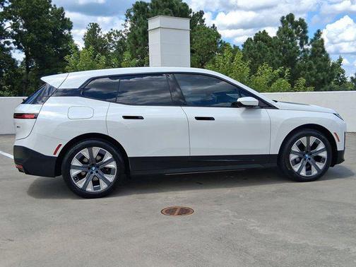 2024 BMW iX xDrive50