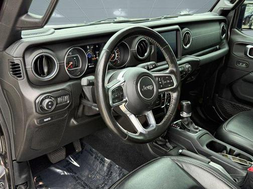 2020 Jeep Gladiator Overland