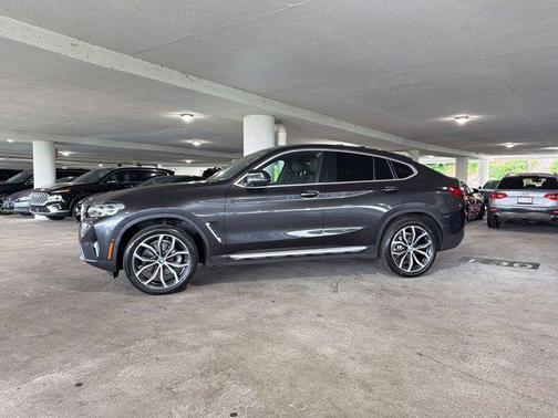 Dark Graphite Metallic 2024 BMW X4 xDrive30i