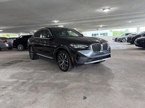 Dark Graphite Metallic 2024 BMW X4 xDrive30i