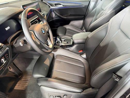 Dark Graphite Metallic 2024 BMW X4 xDrive30i